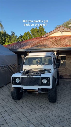 The joys of owning a Land Rover Defender, one minute you’re exploring the outback.. #defender #4wd