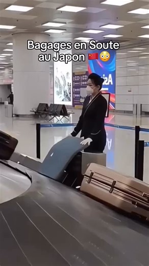 AeroSac_fr on Instagram: "Commente « GO » et je t’envoie le lien avec -50% de réduction sur ton sac 💕🧳 OU clique sur le lien dans ma BI0 pour profiter de - 50% sur ton AeroSac GO rose pastel ✨ (@aerosac.fr) 👉 T’en as marre de jouer à Tetris avec tes fringues ou de payer une blinde en bagages ? Ce sac est ton allié pour voyager smart 💁‍♀️✈️ Pourquoi tu vas kiffer ton AeroSac GO ? 💓 🌸 Compartiment sous vide : compresse tes vêtements, gagne 50% de place. 🌸 Hyper pratique : des poches pour to