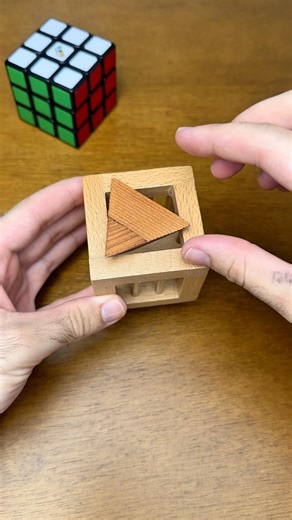 How to fit the pyramid inside there