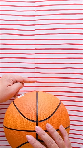 Blossom on Instagram: "Make your own gift bag with gift wrap paper 🎁🏀"