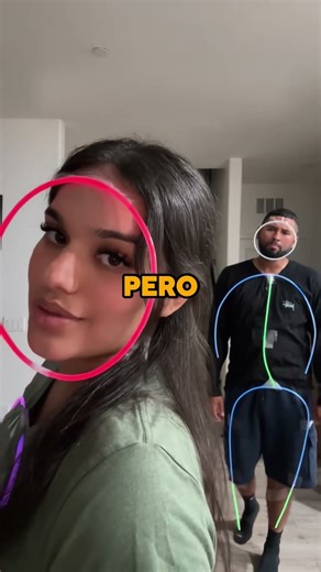 HOW TO TURN NEWS INTO A SHOW 🤰🏻😂 #shorts #baby #pregnancy #music #wow