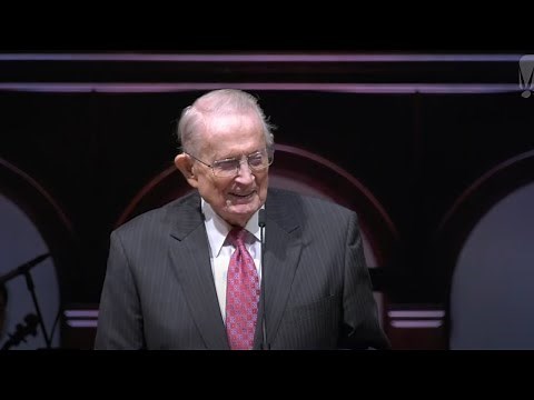 Pastor Chuck Swindoll Announces Retirement from Stonebriar