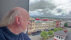 Catch up on my NZ tour | Bill Bailey