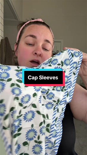 Floral Blouse Review: Perfect for Summer Fashion