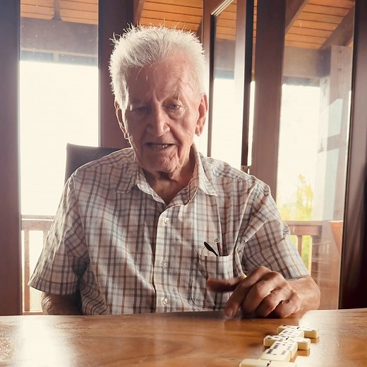 A voice like Ricky Ricardo, and a face like DiNiro… | Kevin Sánchez