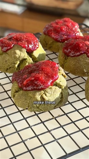 Taneesha Greaves on Instagram: "Comment MATCHA for the full recipe + instructions 🍵🍓 Last year everyone was obsessed with the matcha strawberry drink… and I simply chose chaos + turned it into a COOKIE 😌 I wanted that strawberry in there for the Galentine’s/Valentine’s vibe (need the red to show up, obviously), and one of my friends coming over is a matcha girlie… so this was basically fate. Quick lil jam hack: I use chia when I’m making a fast strawberry “jam” because it soaks up extra liqui