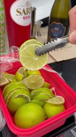 Sarti Spritz – Mein neues Lieblings-Sommergetränk! Erfrischend, nicht bitter & einfach gemacht