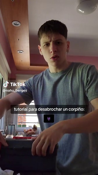 Tutorial para Desabrochar un Corpiño: ¡Más Fácil de lo que Parece!