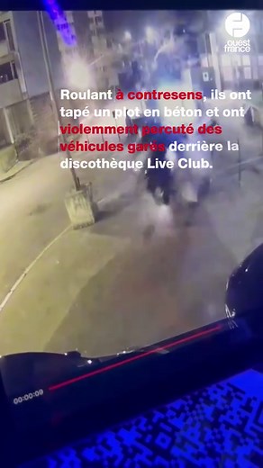 Un accident spectaculaire après un refus d'obtempérer en Bretagne. Deux jeunes hommes ont pris la fuite à bord de leur voiture. Circulant à vive allure et à contresens, ils ont tapé un plot en béton et ont violemment percuté des véhicules stationnés derrière cette discothèque.