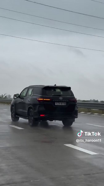 Exploring the Toyota Fortuner Interior Design