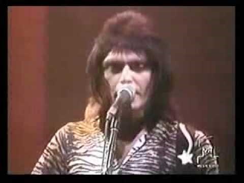 The Cars 1978 Moving in Stereo