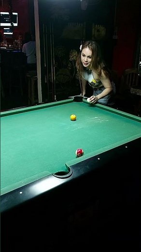 So Much More Pretty Ladies Waiting to Play ! Chiang Mai Nightlife Scenes !