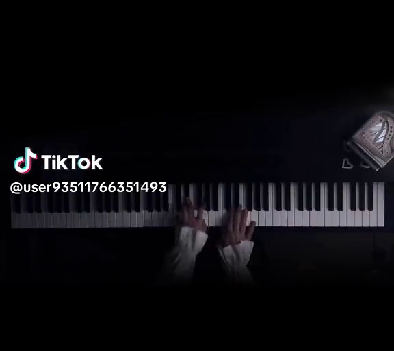 Kara Sevda - Anlatamam Piano Cover: Aesthetic Music