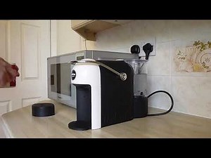 Lavazza A Modo Mio Jolie Coffee Machine & Lavazza compostable pod. See description below.