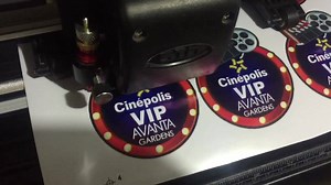 Pide con tiempo tus cortes!!! Por la carga de trabajo estamos entregando de 2 a 4 días, prepárate con tiempo tus pedidos Visítanos, nosotros te ayudamos con el diseño | PCK