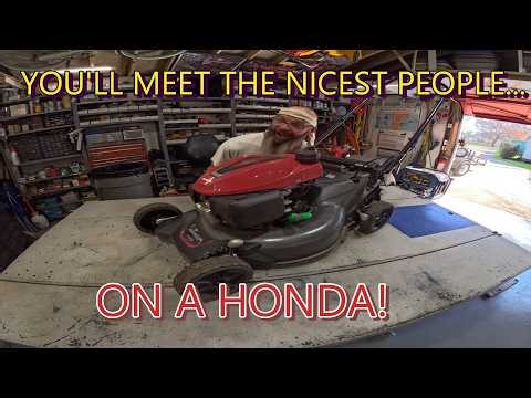 Honda HRN216 Mower | Drive Belt Replacement And Service!