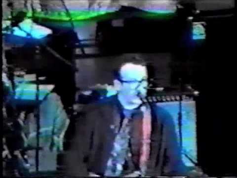 (Marie's The Name) His Latest Flame - Elvis Costello and the Attractions