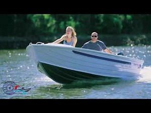 Quintrex 420 Dory Fishing Boat Caloundra Marine Australia's best Quintrex pricing.mp4