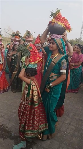 कानबाई मातेसमोर बायकांचा अप्रतिम डांस | Kanbai Mata Program | Khandeshi Song | Wedding Dance #dance