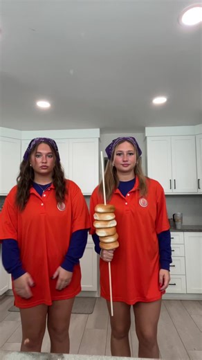 alyssa cook (@.alyssacook)’s videos with original sound - Cassandra Darlene