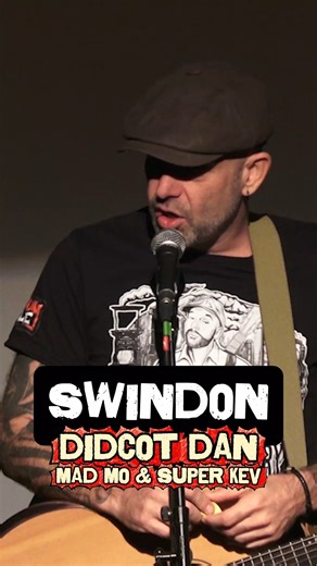 Front row fun in Swindon last night 🤣 #StandUpComedy #crowdwork #swindon #improv #banter | Jonny Cole