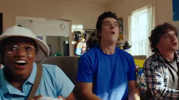 Whether it's family, a friend, or neighbor, everybody can join in on the fun in Sonic Superstars! | Sonic The Hedgehog