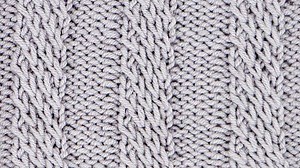 6-Stitch Spiral Cable Knitting Pattern from Knitiversity
