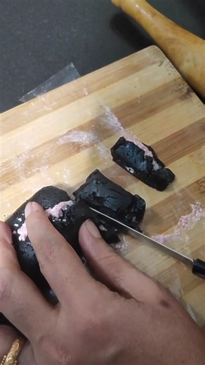 2 Ingredient Oreo Strawberry Biscuit Cake 🍓🍪 No Oven Dessert #shorts