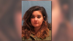 Ark. woman arrested after crashing car through Governor's Mansion gate