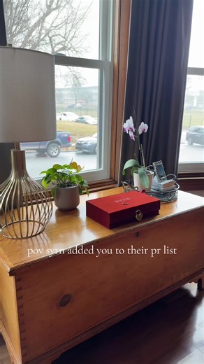 @SYRN i couldn’t be more obsessed with these pieces! was so fun to unbox this gorgeous pr from syd & the syrn team! #sydneysweeney #pr #unboxingvideo #syrn #haul