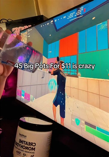 This Flavored Creatine tastes like a delicious Blueberry big pot 🤩💪 #fortnite #creatine #nutricost #bigpot #flavoredcreatine