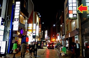 熊本の喫茶店「珈琲アロー」。79歳のマスターがハンドドリップで紡ぎ出す、「琥珀色」のコーヒー。