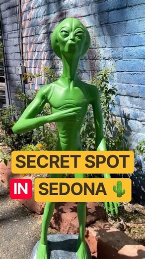 Arts, Shops & Secret Courtyards in Sedona 😍 #shorts