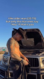 Older men know how to say hello 🇺🇸 | Malik