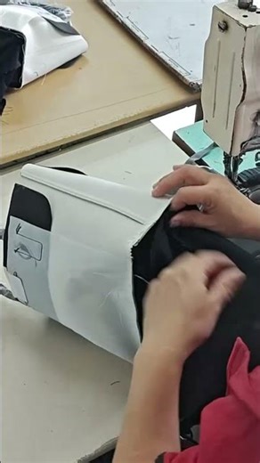 What role does technology play in modern handbag factories?#Customized #Design #Production