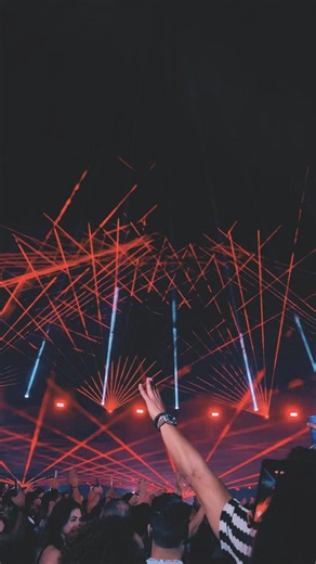 Lights moving like magic | 1 Year Countdown To Tomorrowland Brasil 2027