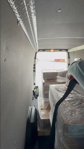 Booking loads using load connect paired with Sylectus load board #Freight #Logistics #dispatching