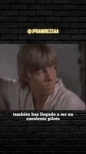 🌐🇨🇱 | Comerciales de Cerveza Cristal son virales 21 años despues Una gran sorpresa ha generado el interés que en otras latitudes han mostrado por los comerciales de Cerveza Cristal del año 2003. En aquella época, el equipo de marketing de la cervecería no encontró nada mejor que incluir la marca dentro de escenas de las películas de Star Wars, editandolos en Canal 13 en medio del fervor por los films de George Lucas. El interés mundial ha llegado hasta el punto de que se mencionara dichos com