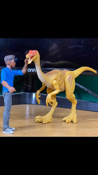 Gallimimus Dinosaur Toy Unboxing from Mattel Jurassic World