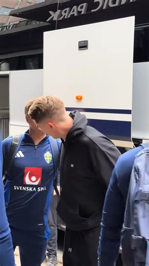 17K views · 761 reactions | Arsenal superstar Viktor Gyökeres joins the national team to fire Sweden  to the World Cup  Video Credit: purofotboll #football #PlanetOfBets #COYG | Arsenal Fans Worldwide Arise | Facebook