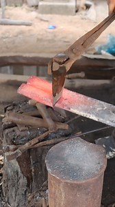 2.5M views · 35K reactions | Cutting leaf spring for to make cleaver #lifeskillsdn #reelsfb #blacksmith #reels #Cleaver #leafspring | LifeSkills DN | Facebook