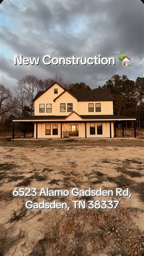 A little piece of peaceful country living in Gadsden, TN 🌾🏡 3 bedrooms | 3 baths | 2,300 sq. ft. | approx. 2 acres of land For more information contact Michelle, Lilly, REALTOR®️ at (731) 267-6945. Exclusively listed by Nathan Lilly, Lilly Realty. (731) 300-4407. #WestTennesseeHomes #CrockettCounty #CountryLiving #TennesseeRealEstate #NewConstruction