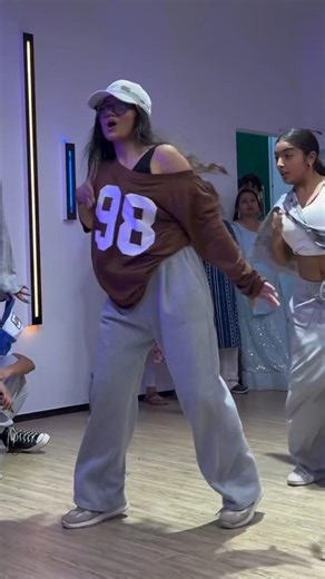 #DaruBadnaamKarti #PunjabiSongs#DanceReel #TrendingDance#DanceVideo #Choreography#DanceLove #Groove