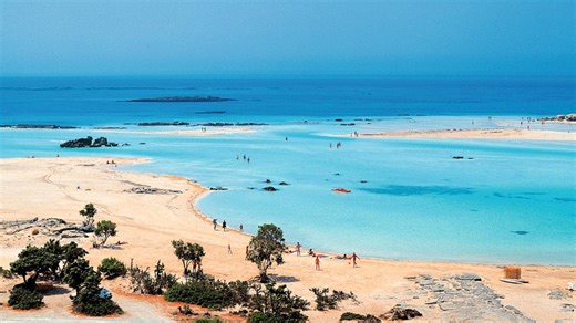 Ελληνική παραλία στην κορυφή της Ευρώπης | Cyclades24