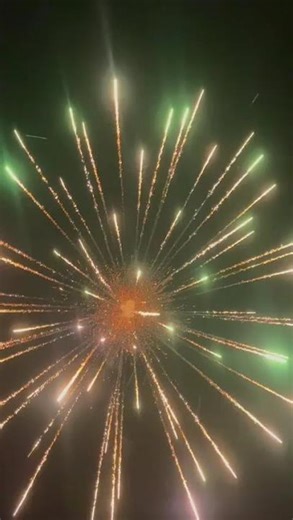 3"inch Green wave shell #fireworks #pyrotechnica #pyro #firecracker #explosion