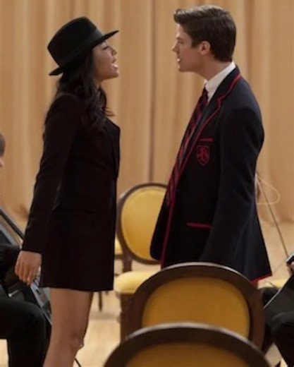 Smooth Criminal 🖤 #glee #fyp #gleecast #santanalopez #gleetok