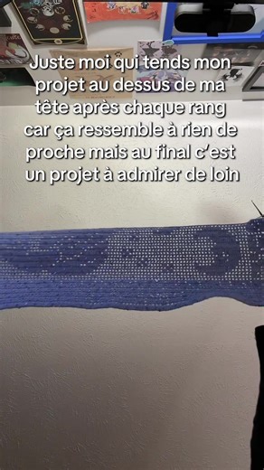 WIP de mon crochet au filet. De proche sa ressemble juste à un rectangle mauve #crochet #hobby #inspiration #reveal