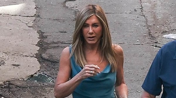 Jennifer Aniston gets glam in a blue gown on The Morning Show set