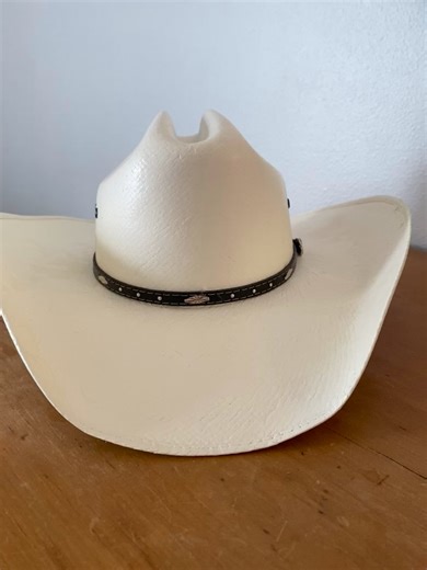 Watch Quick review of this straw cowboy hat! on Amazon Live