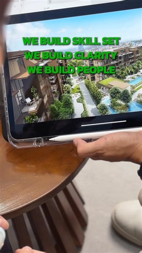 🎥 Ever tried real estate without guidance? I have. And I remember the frustration clearly. 📂 In Singapore real estate, when you don’t understand the process, every issue feels bigger than it really is. Pricing, timelines, client pressure. It piles up fast. 🧭 What changed things for me wasn’t talent or luck. It was structure, mentorship, and learning how to stay calm when things get messy. Behind the scenes, this work is about building people first. #PropNex #BobbySng #BobbySngAdvisoryGroup #S
